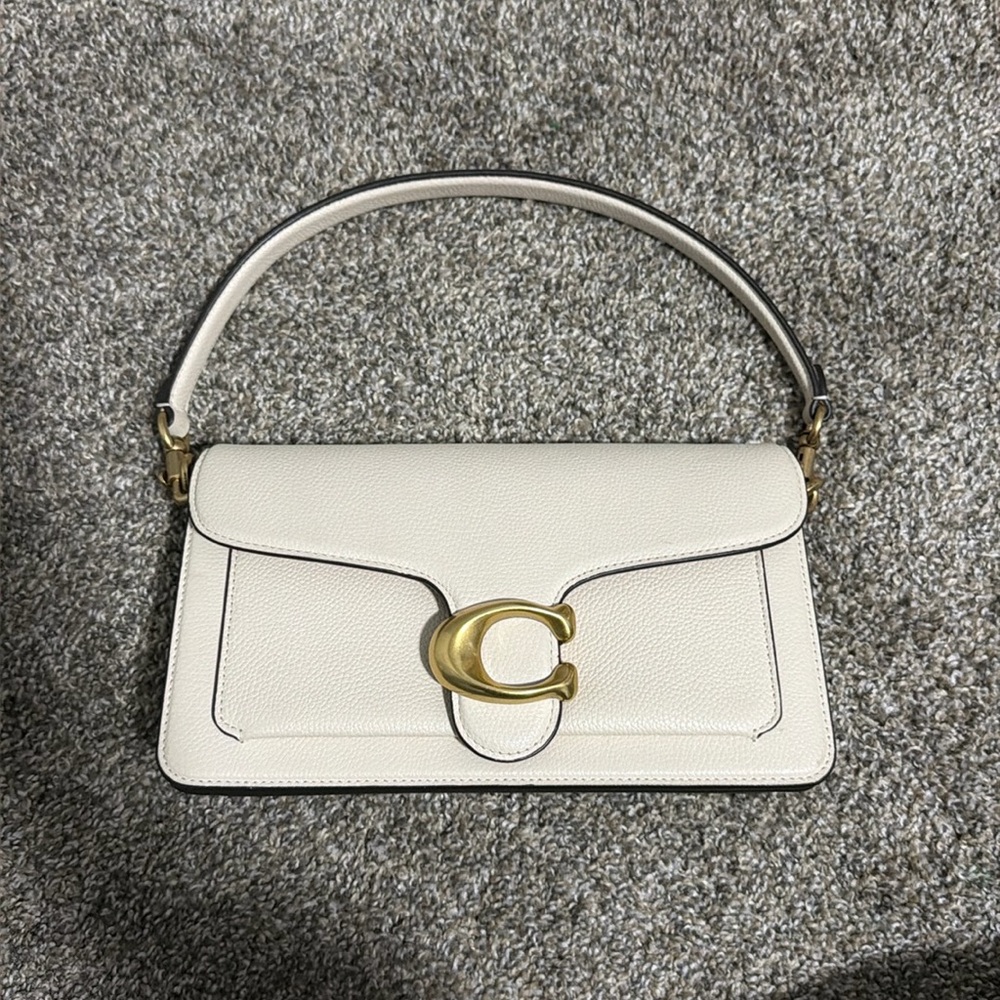 Coach Tabby 26 in Chalk